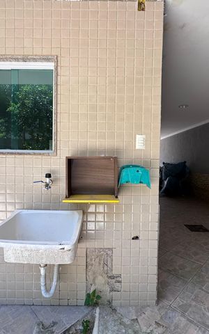Casa de condomínio à venda com 200m², 2 quartos e 5 vagas Casa de condomínio à venda com 200m², 2 quartos e 5 vagasÁrea de Serviço