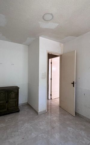 Casa de condomínio à venda com 200m², 2 quartos e 5 vagas Casa de condomínio à venda com 200m², 2 quartos e 5 vagasQuarto