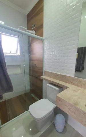Casa de condomínio à venda com 440m², 4 quartos e 6 vagas