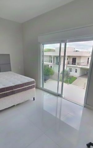 Casa de condomínio à venda com 440m², 4 quartos e 6 vagas