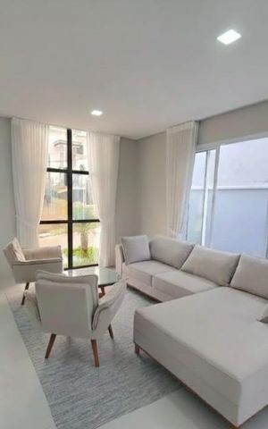 Casa de condomínio à venda com 440m², 4 quartos e 6 vagas