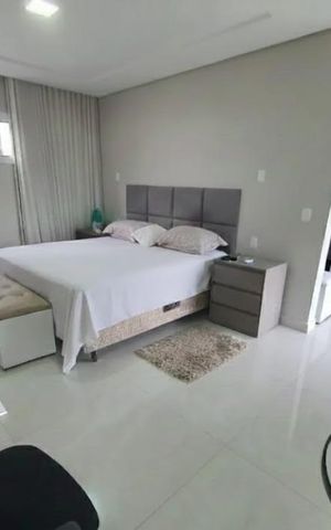Casa de condomínio à venda com 440m², 4 quartos e 6 vagas