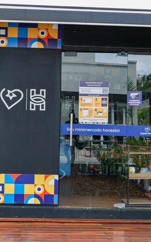 Apartamento à venda com 58m², 2 quartos e 1 vagaÁrea comum