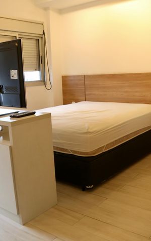 Studio à venda com 33m², 1 quarto e 1 vaga Studio à venda com 33m², 1 quarto e 1 vagaStudio
