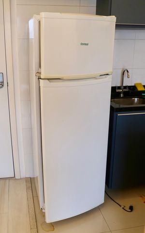 Studio à venda com 33m², 1 quarto e 1 vaga Studio à venda com 33m², 1 quarto e 1 vagaCozinha
