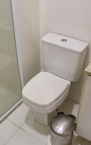 Studio à venda com 33m², 1 quarto e 1 vaga Studio à venda com 33m², 1 quarto e 1 vagaBanheiro