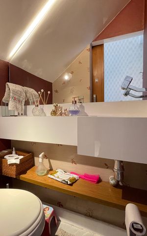 Casa de condomínio à venda com 136m², 3 quartos e 2 vagas Casa de condomínio à venda com 136m², 3 quartos e 2 vagasLavabo