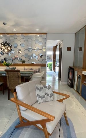 Casa de condomínio à venda com 136m², 3 quartos e 2 vagas Casa de condomínio à venda com 136m², 3 quartos e 2 vagasSala