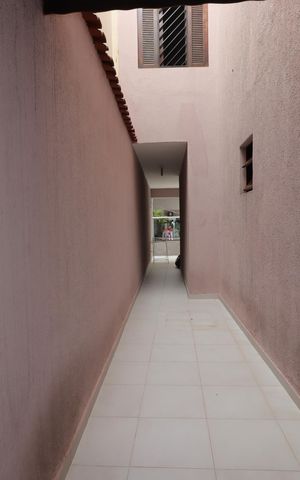Casa à venda com 80m², 3 quartos e 1 vagaCorredor externo