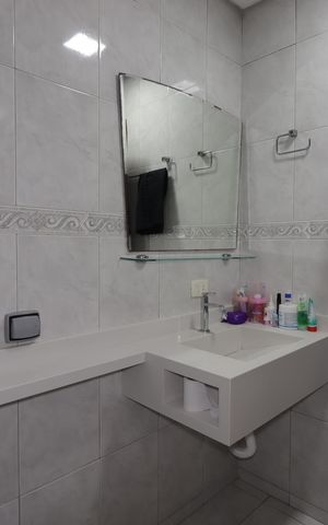 Casa à venda com 80m², 3 quartos e 1 vagaBanheiro Social
