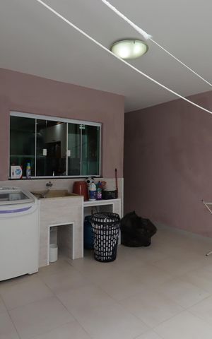 Casa à venda com 80m², 3 quartos e 1 vagaÁrea de Serviço