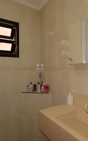 Casa à venda com 80m², 3 quartos e 1 vagaLavabo