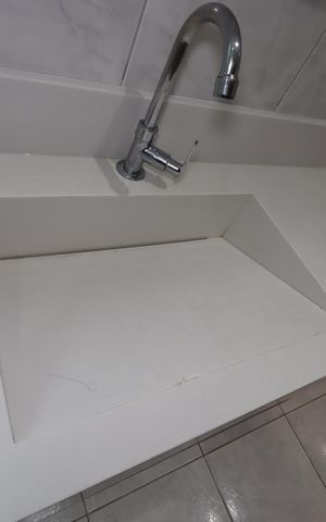 Casa à venda com 80m², 3 quartos e 1 vagaBanheiro da Suíte - Pia