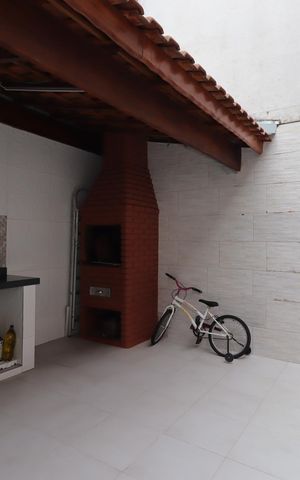 Casa à venda com 80m², 3 quartos e 1 vagaÁrea Gourmet