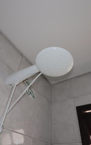 Casa à venda com 80m², 3 quartos e 1 vagaBanheiro Social - Chuveiro