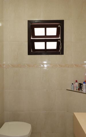 Casa à venda com 80m², 3 quartos e 1 vagaLavabo