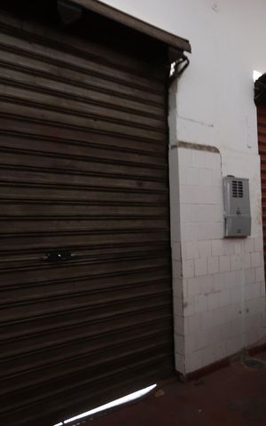 Casa à venda com 254m², 6 quartos e 6 vagasSalão da rua