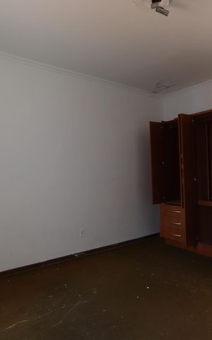 Casa à venda com 254m², 6 quartos e 6 vagasQuarto 3