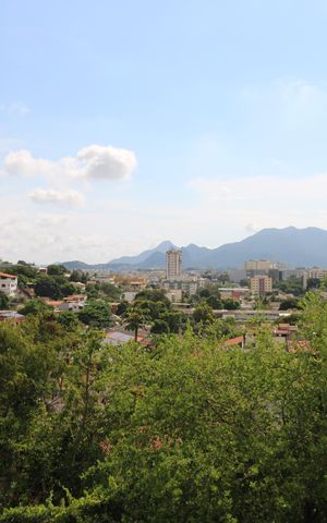 Casa de condomínio à venda com 1500m², 4 quartos e 3 vagasVaranda