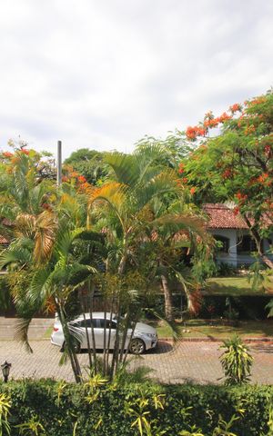 Casa de condomínio à venda com 1500m², 4 quartos e 3 vagas Suíte - Vista