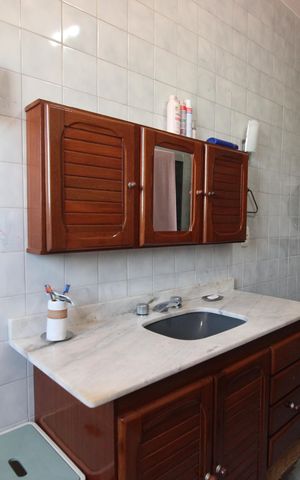 Casa de condomínio à venda com 1500m², 4 quartos e 3 vagasBanheiro da suíte