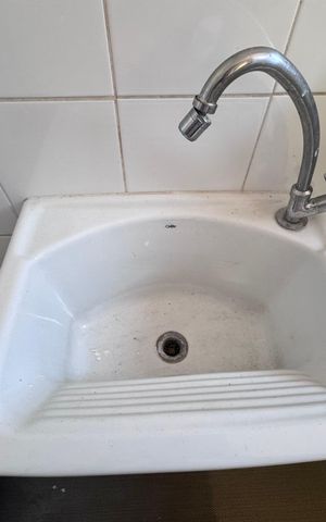 Apartamento à venda com 88m², 2 quartos e 2 vagas Apartamento à venda com 88m², 2 quartos e 2 vagasCozinha e Área de Serviço