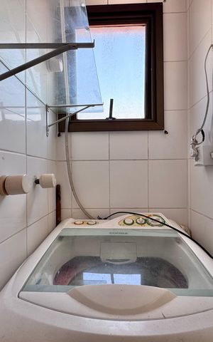 Apartamento à venda com 88m², 2 quartos e 2 vagas Apartamento à venda com 88m², 2 quartos e 2 vagasCozinha e Área de Serviço