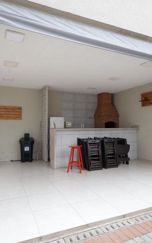 Apartamento à venda com 40m², 2 quartos e 1 vagaÁrea comum - Churrasqueira