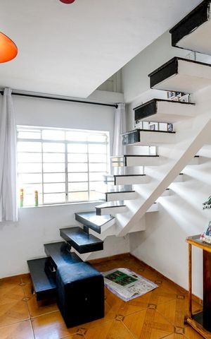 Casa à venda com 150m², 4 quartos e 1 vaga Casa à venda com 150m², 4 quartos e 1 vagaSala de jantar 02