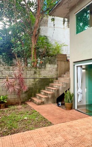 Casa à venda com 110m², 2 quartos e 2 vagas Casa à venda com 110m², 2 quartos e 2 vagasGaragem
