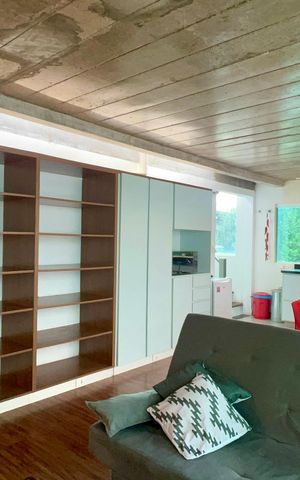 Casa à venda com 110m², 2 quartos e 2 vagas Casa à venda com 110m², 2 quartos e 2 vagasSala