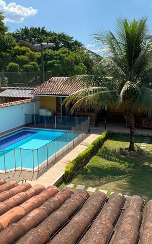 Casa de condomínio à venda com 600m², 4 quartos e 4 vagas Casa de condomínio à venda com 600m², 4 quartos e 4 vagasPiscina