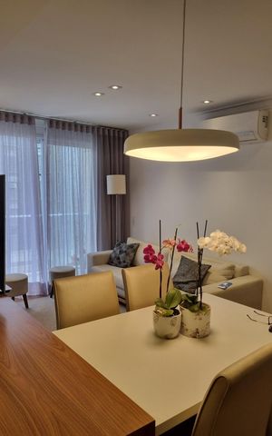 Apartamento à venda com 72m², 2 quartos e 2 vagasSala