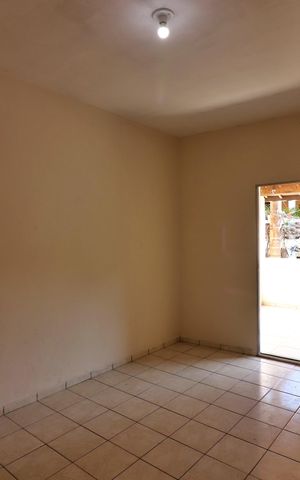 Casa para alugar com 220m², 3 quartos e 1 vagaQuarto/Sala 