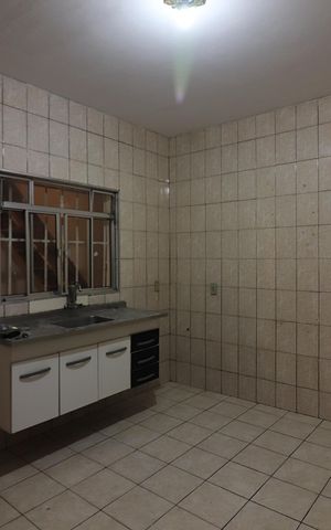 Casa para alugar com 220m², 3 quartos e 1 vagaCozinha