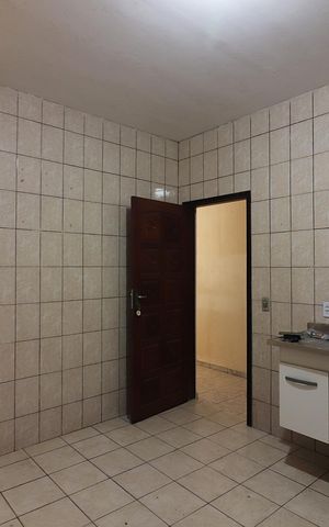 Casa para alugar com 220m², 3 quartos e 1 vagaCozinha