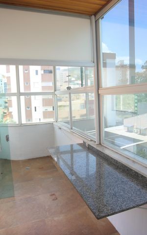 Apartamento para alugar com 220m², 3 quartos e 2 vagasArea gourmet