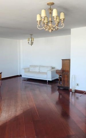 Apartamento à venda com 180m², 3 quartos e 1 vaga