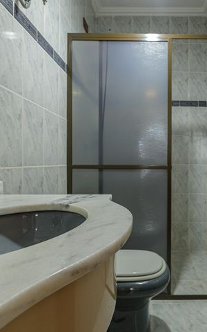 Apartamento à venda com 51m², 2 quartos e 1 vagaBanheiro 