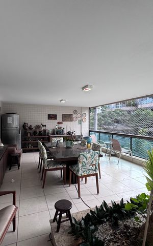 Apartamento para alugar com 110m², 3 quartos e 3 vagas Apartamento para alugar com 110m², 3 quartos e 3 vagasVaranda