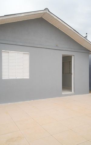 Casa à venda com 120m², 3 quartos e 2 vagasÁrea externa