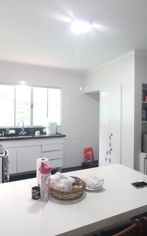 Casa à venda com 125m², 3 quartos e 2 vagasCozinha