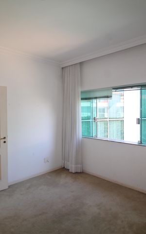 Casa à venda com 700m², 4 quartos e 3 vagasQuarto 4