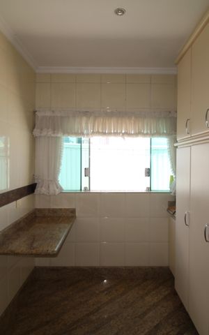 Casa à venda com 700m², 4 quartos e 3 vagasÁrea de Serviço