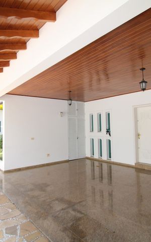 Casa à venda com 700m², 4 quartos e 3 vagasÁrea Comum