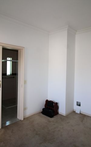 Casa à venda com 700m², 4 quartos e 3 vagasQuarto 2