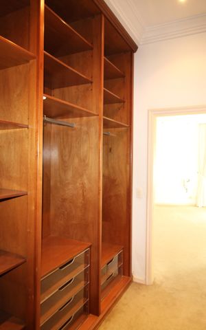 Casa à venda com 700m², 4 quartos e 3 vagasQuarto 1 - Closet