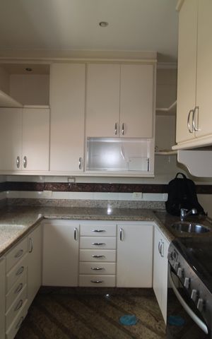Casa à venda com 700m², 4 quartos e 3 vagasCozinha