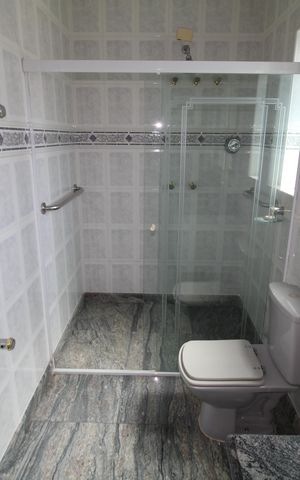 Casa à venda com 700m², 4 quartos e 3 vagasQuarto 4 - Banheiro