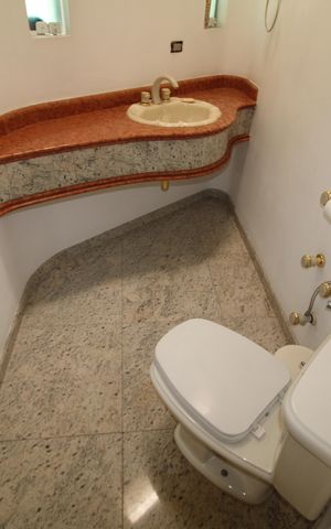 Casa à venda com 700m², 4 quartos e 3 vagasLavabo